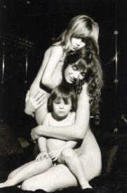 Jane Birkin and daughters